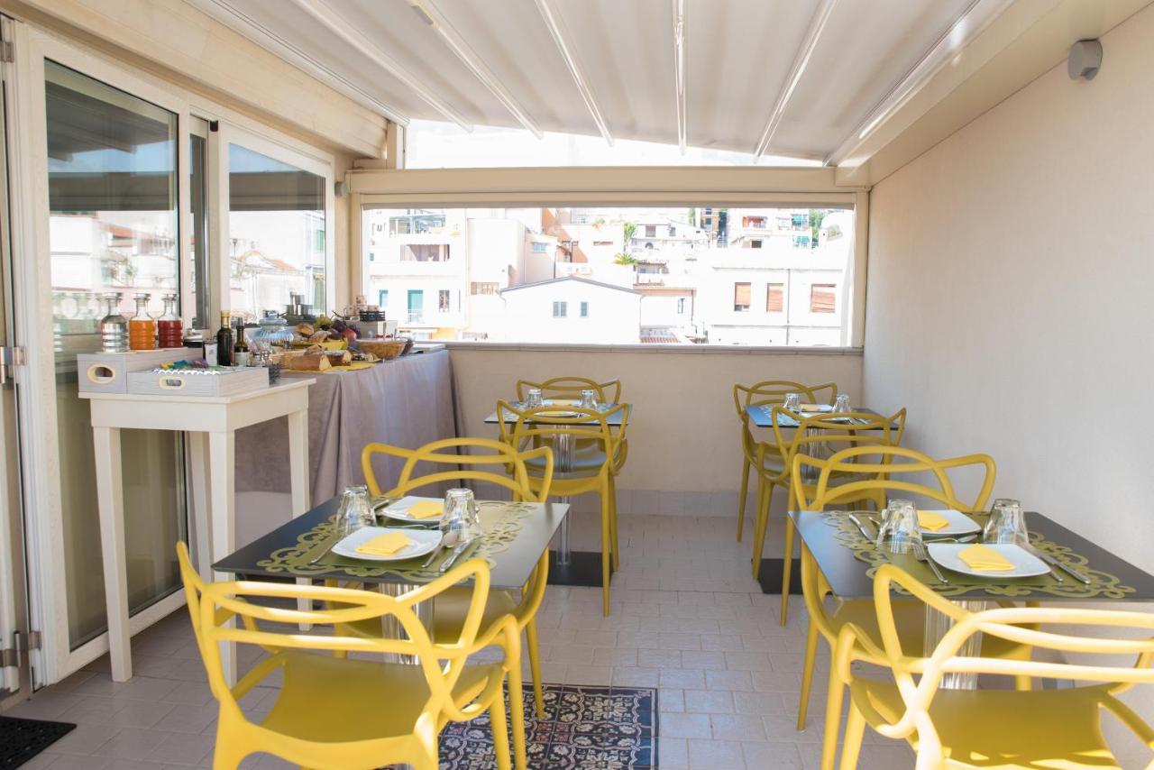 Casa Turrisi Bed & Breakfast Таормина Екстериор снимка